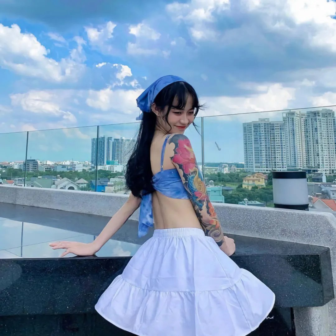 吊桥上的秘密